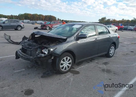 2011 Toyota Corolla Le z USA, uszkodzony, nr VIN 2T1BU4EE3BC709409